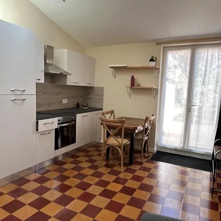 Maisonnette A Arago